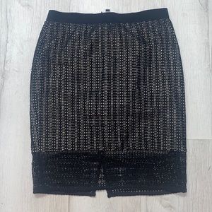 Black and nude knee length Ann Taylor skirt size 10